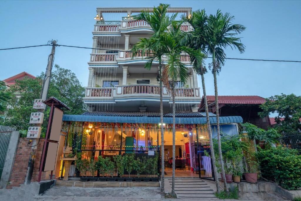 Central Backpacker Siem Reap Exterior photo