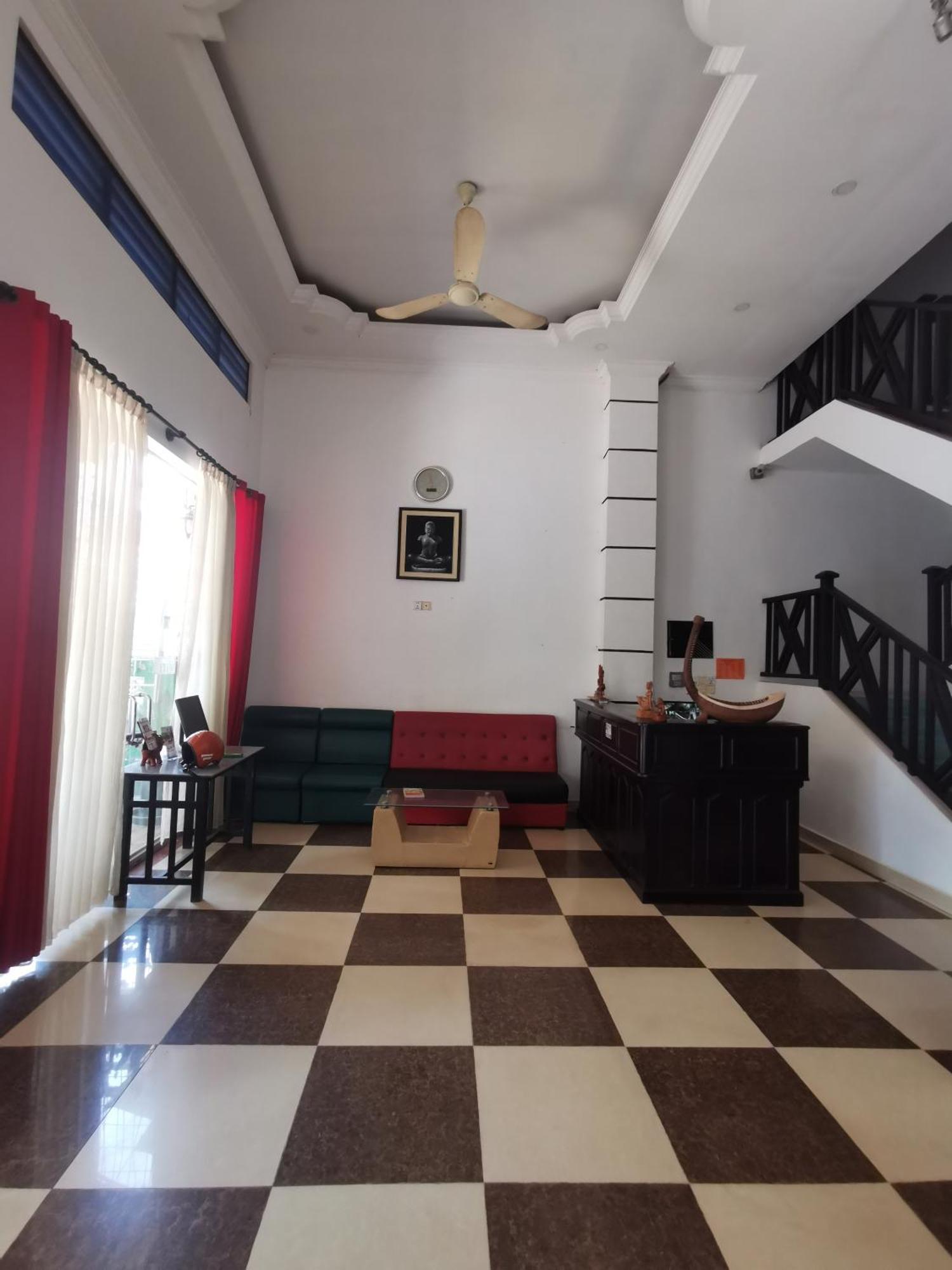 Central Backpacker Siem Reap Exterior photo